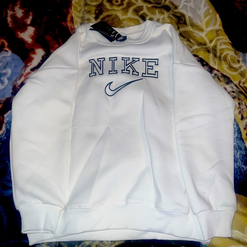 White Nike Sweatshirt